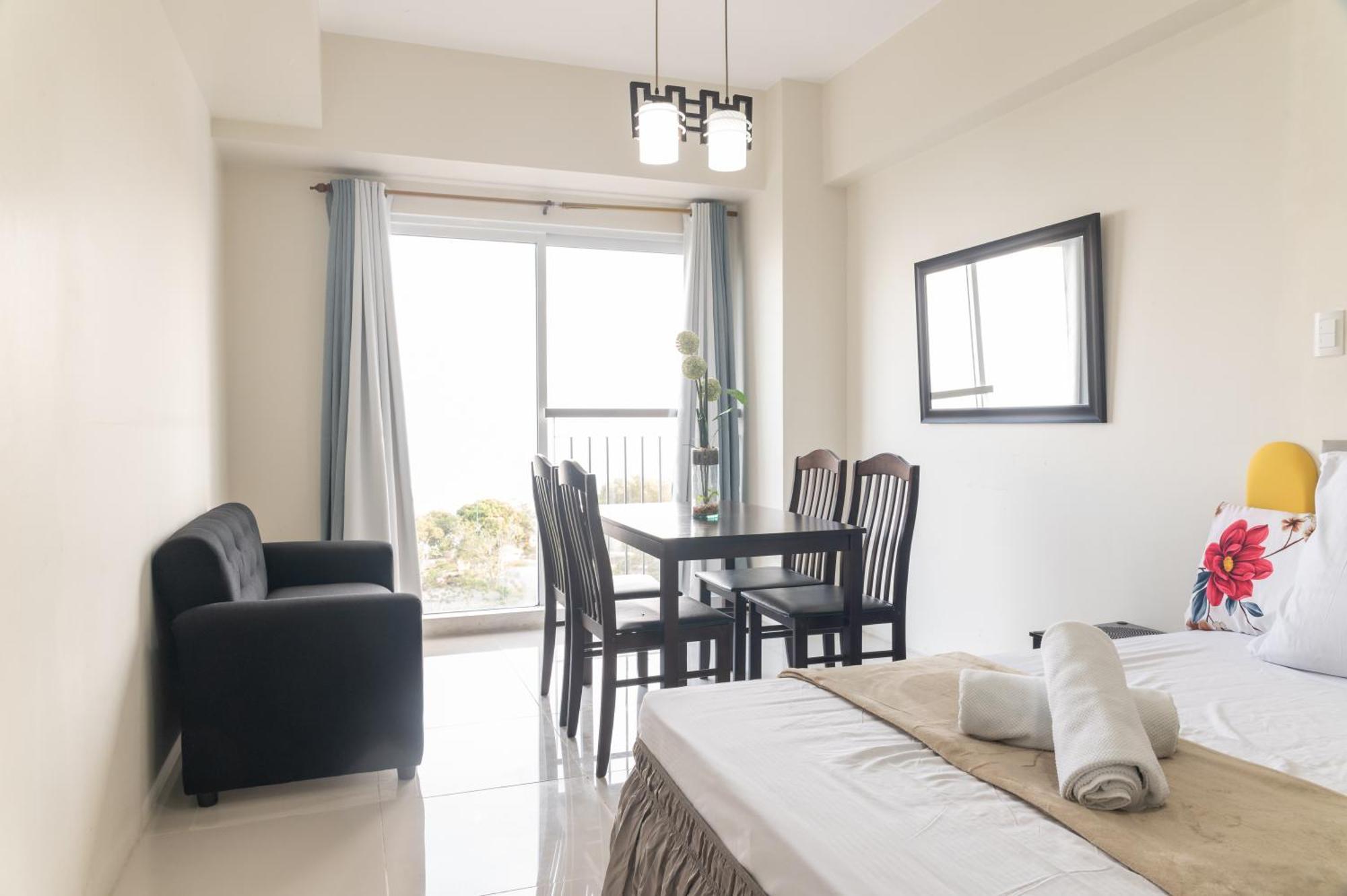 Wind Residence 4 Tagaytay City Exteriör bild